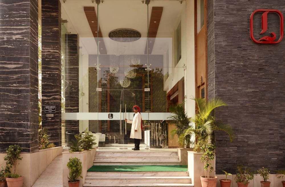 Jagrati Ananta Express Otel Jaipur Dış mekan fotoğraf